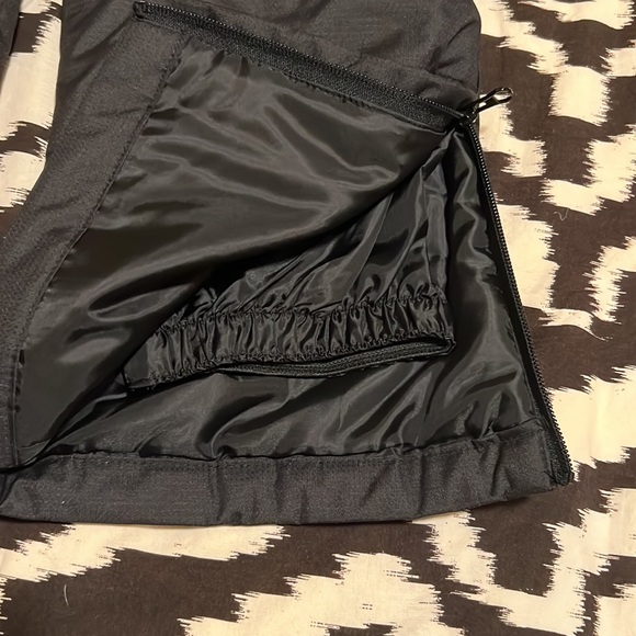 NWOT Ski Pants - Picture 5 of 6